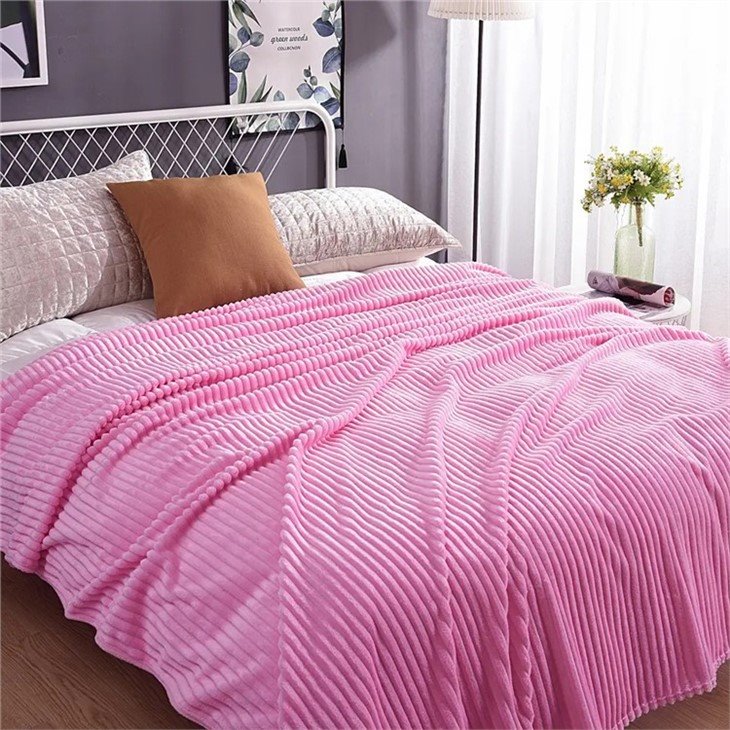 Customized Solid Strip Flannel Blankets